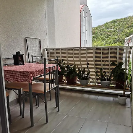 Apartmán Cosy Ema *